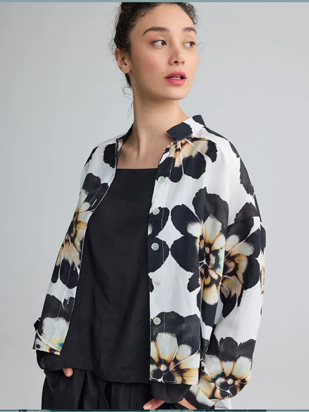 Luukaa Amaris Bloom Shirt Blouse Button Fown Black White Floral Rare Size 12/14